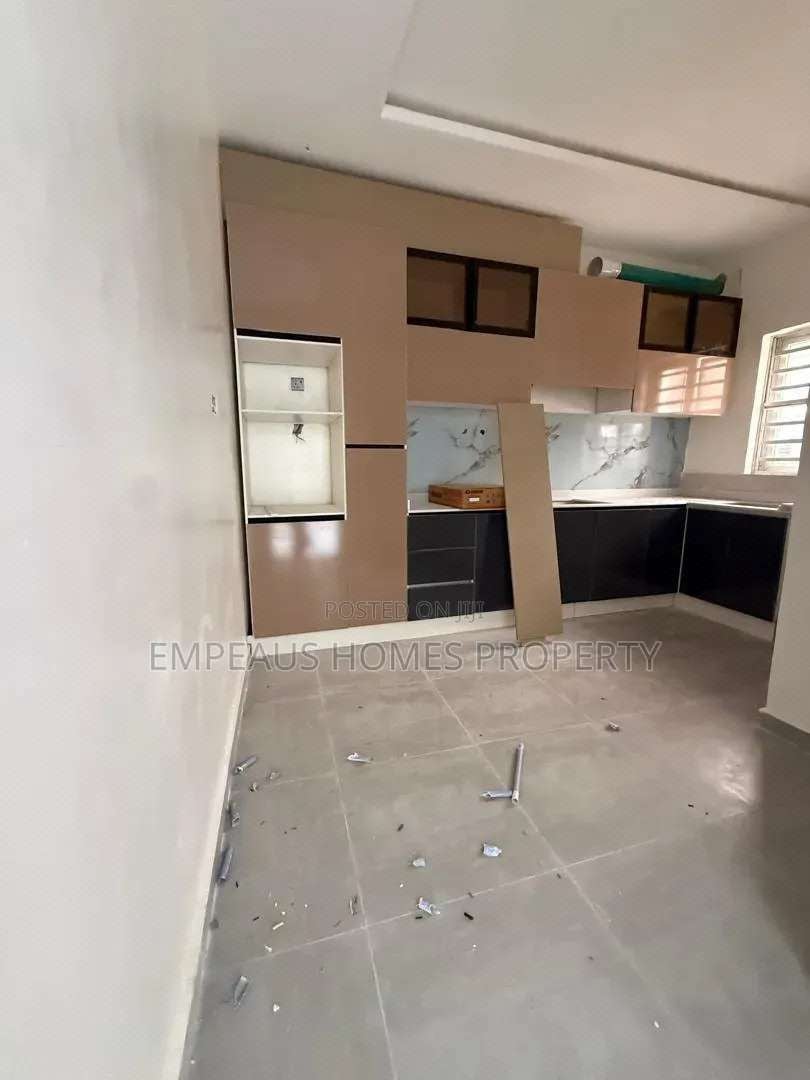 3bdrm Duplex in Abraham Adesanya Estate for rent photo 6