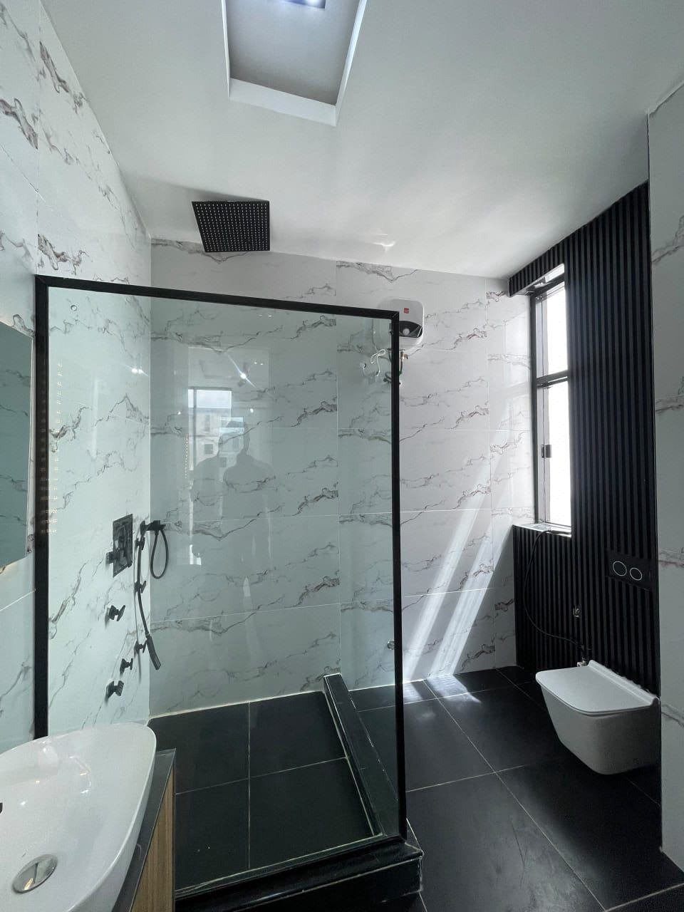 5bdrm Duplex in Chevron for sale photo 7