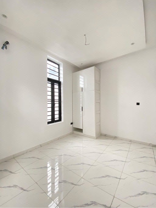 5 bedroom fully detached duplex with bq photo 11