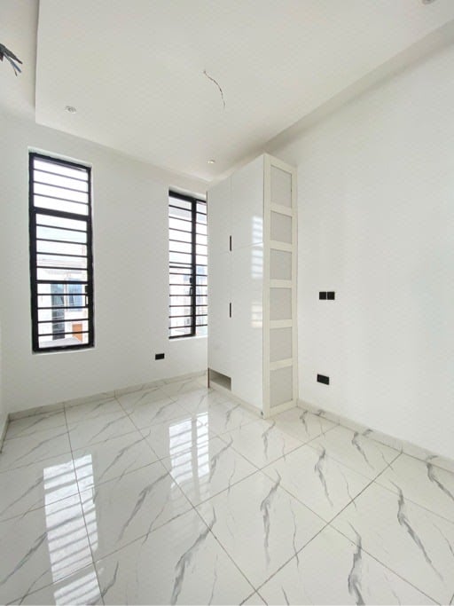 5 bedroom fully detached duplex with bq photo 13