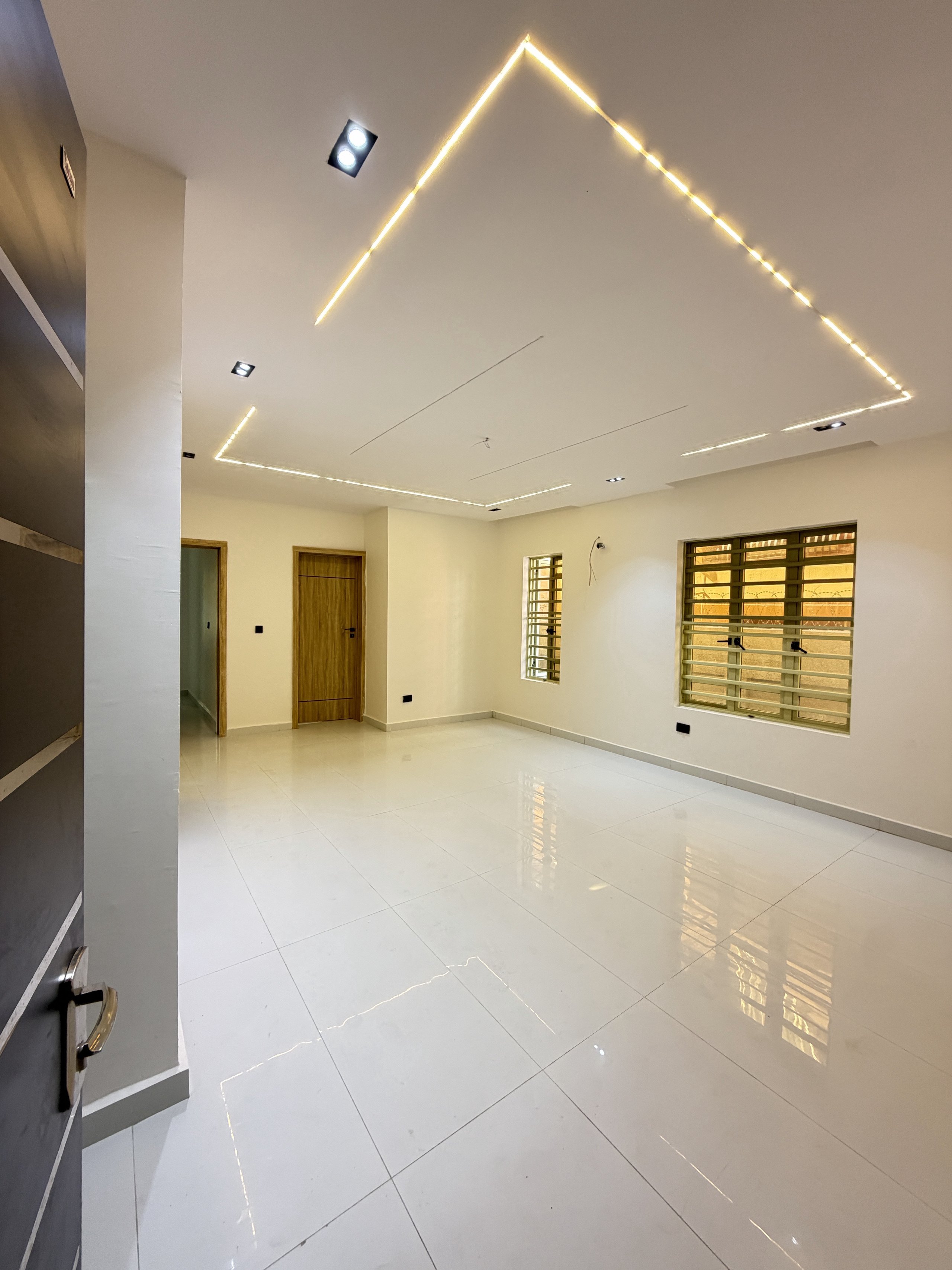 2-bedroom apartment for sale in Lekki photo 10