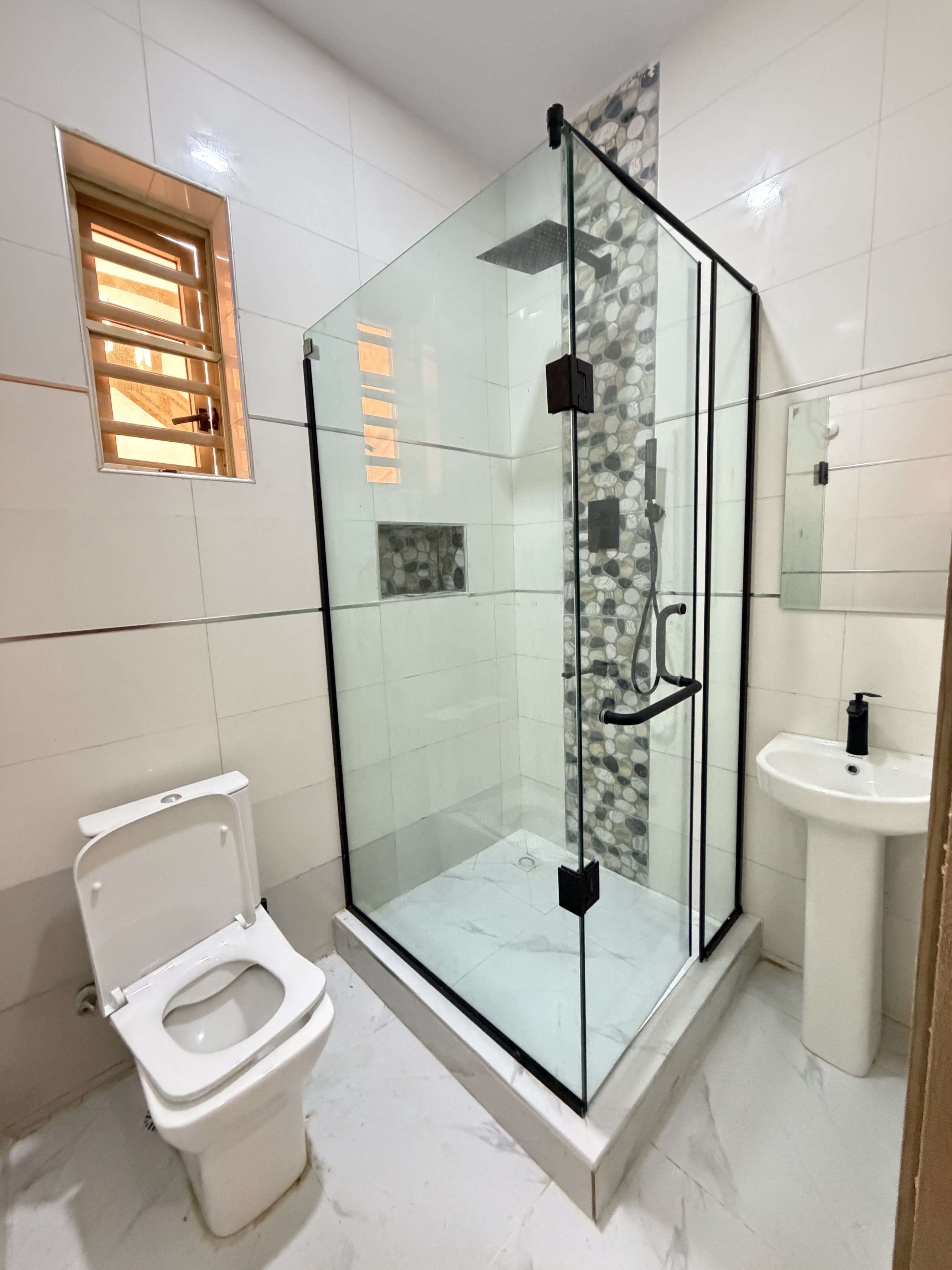 2-bedroom apartment for sale in Lekki photo 14