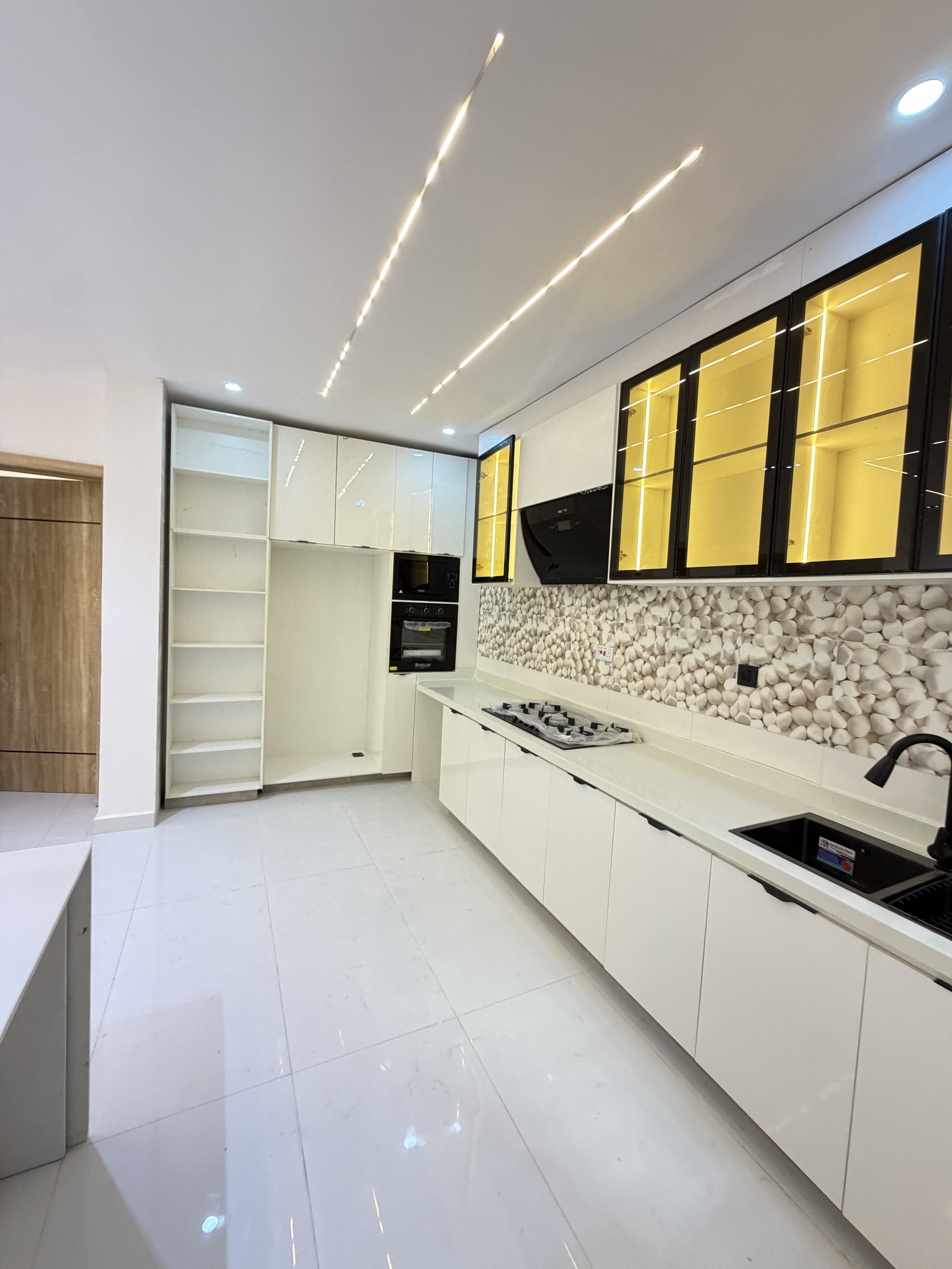 2-bedroom apartment for sale in Lekki photo 23