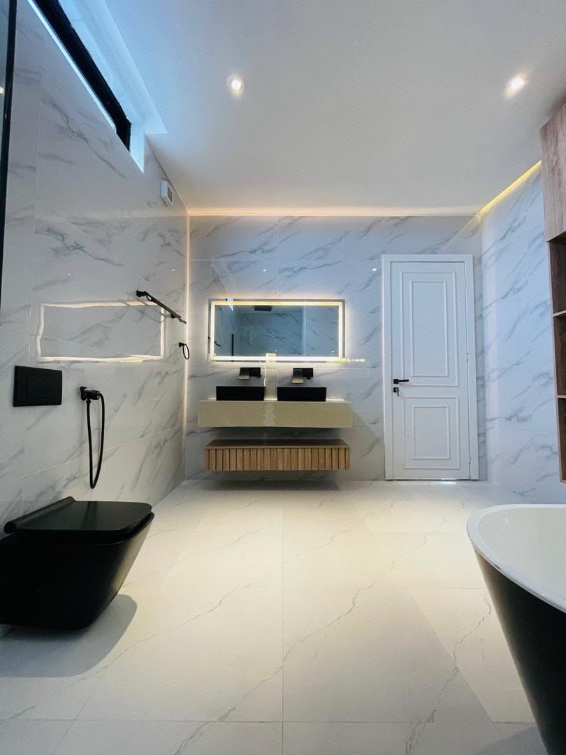 5 luxury bedroom photo 18