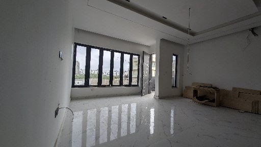 Luxury five bedroom duplex photo 2
