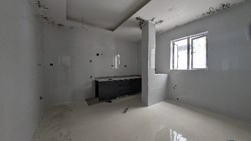 Luxury five bedroom duplex photo 24