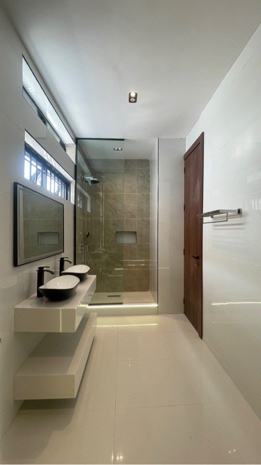 5  bedroom fully detached duplex with bq Lekki lagos photo 4