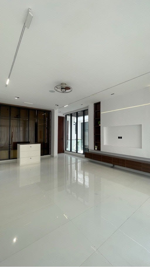 5  bedroom fully detached duplex with bq Lekki lagos photo 8