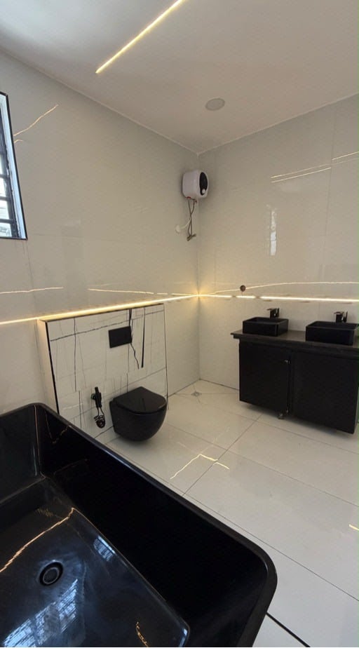 5 bedroom detached duplex with bq photo 6