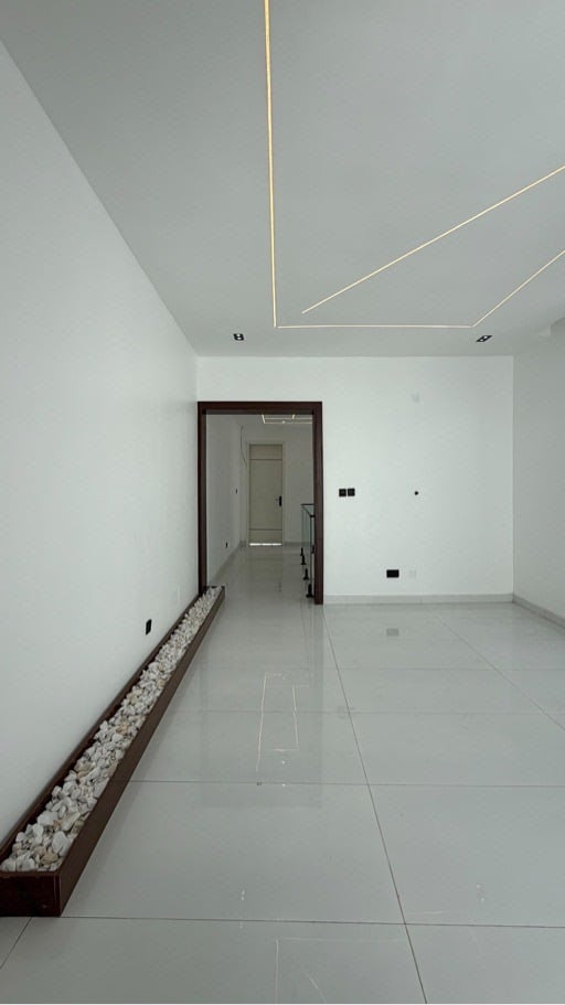 5 bedroom detached duplex with bq photo 11