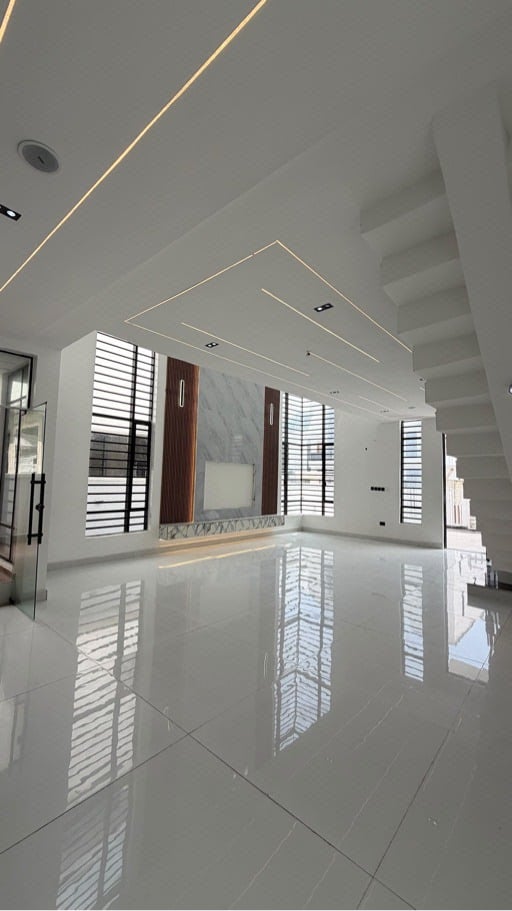 5 bedroom detached duplex with bq photo 17