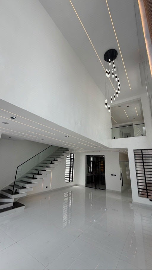 5 bedroom detached duplex with bq photo 18