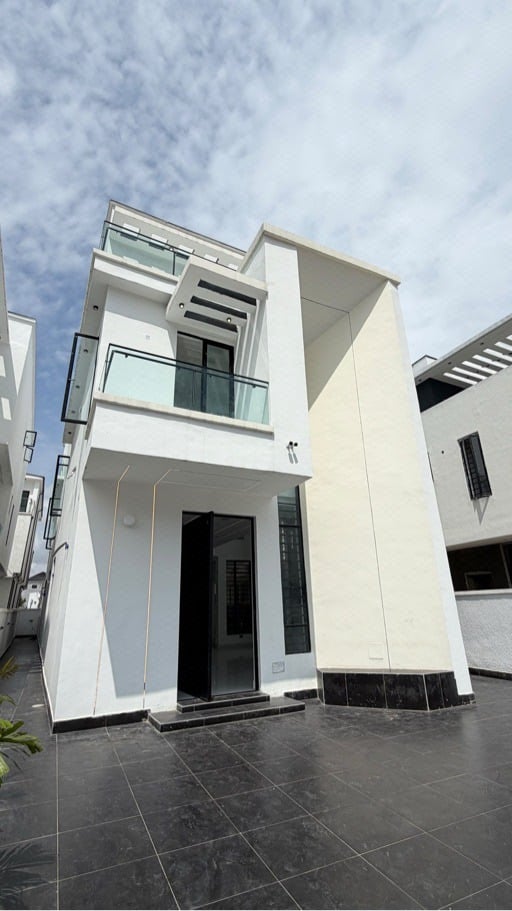 5 bedroom detached duplex with bq photo 20