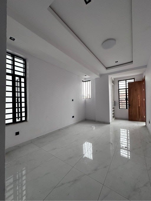2 bedroom apartment Lekki lagos photo 8