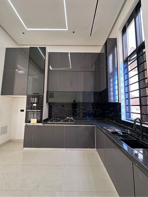 3 bedroom apartment Lekki lagos photo 8