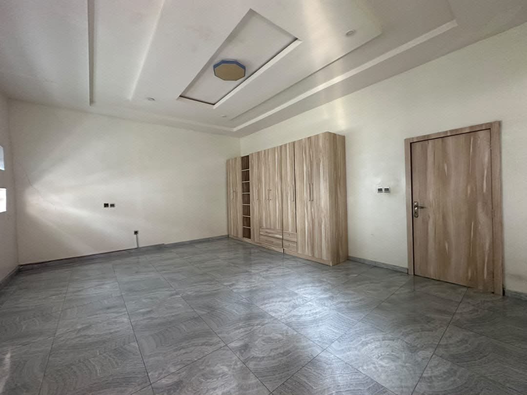 4 Bedroom Terraced House for rent in Orchids Road, Lekki photo 13