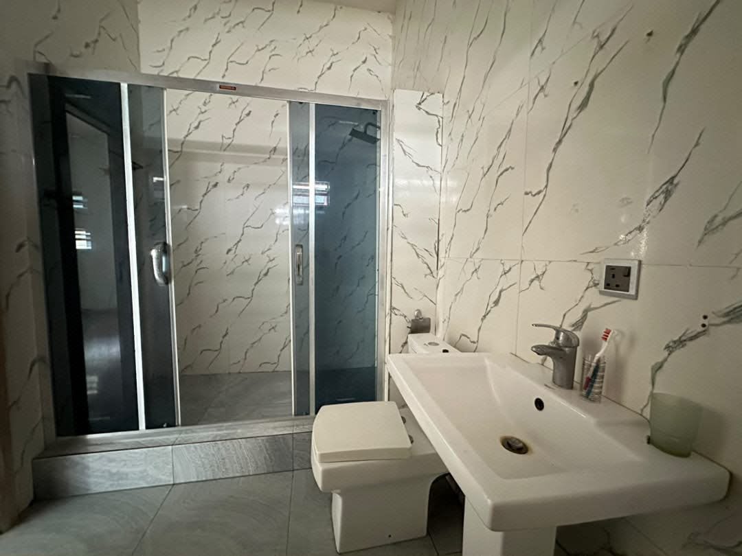 4 Bedroom Terraced House for rent in Orchids Road, Lekki photo 20