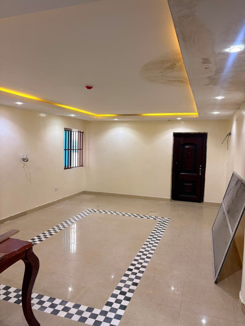 Serviced 1 Bedroom flat for rent in Victoria Island photo 2