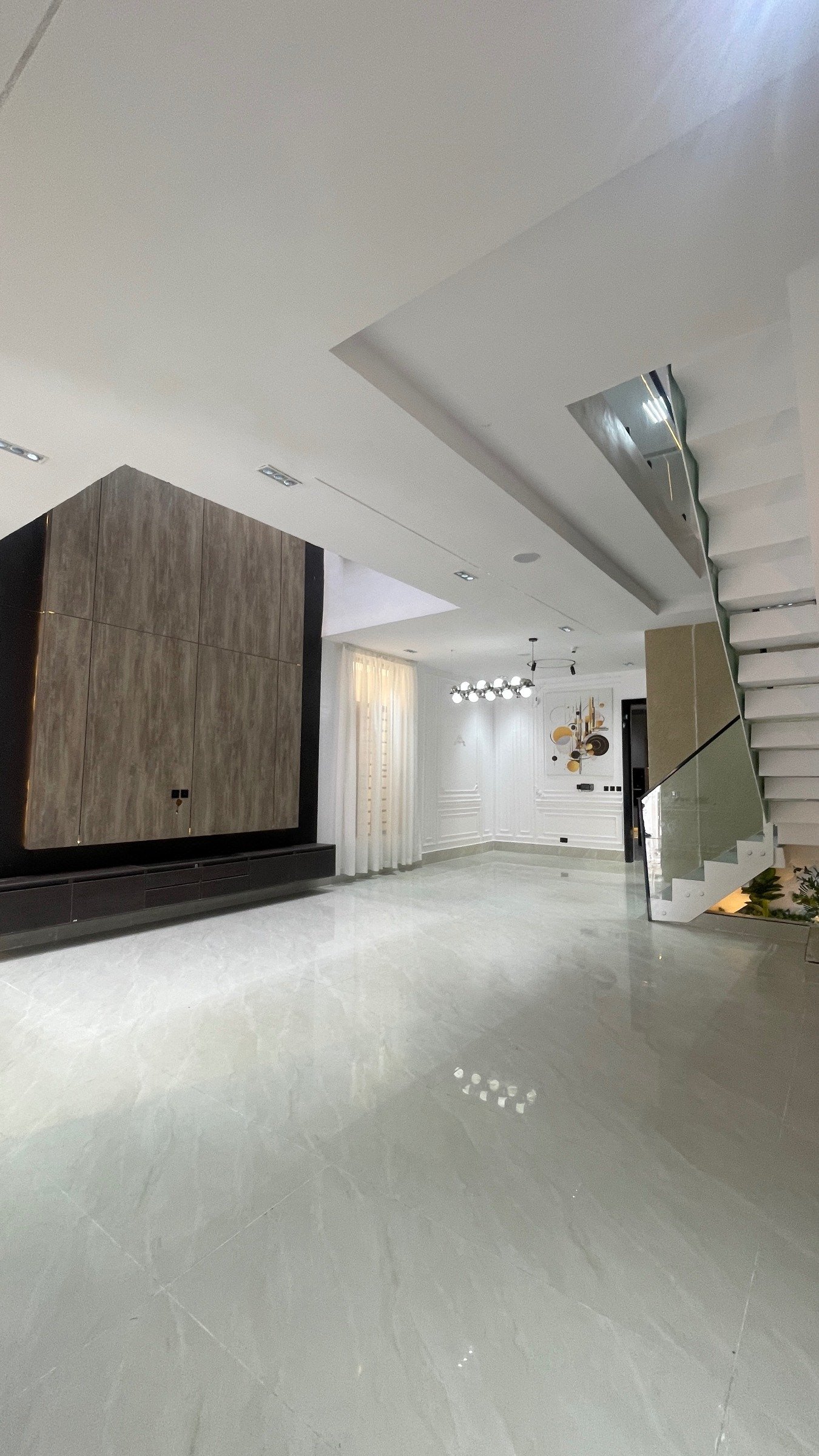 5-bedroom fully detached house for sale in Lagos photo 5