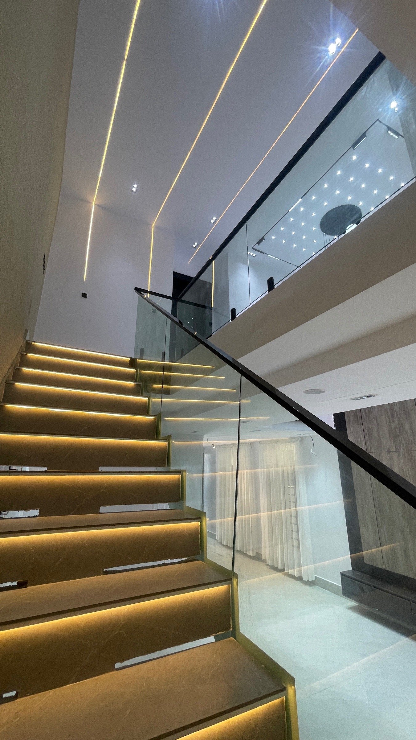 5-bedroom fully detached house for sale in Lagos photo 8
