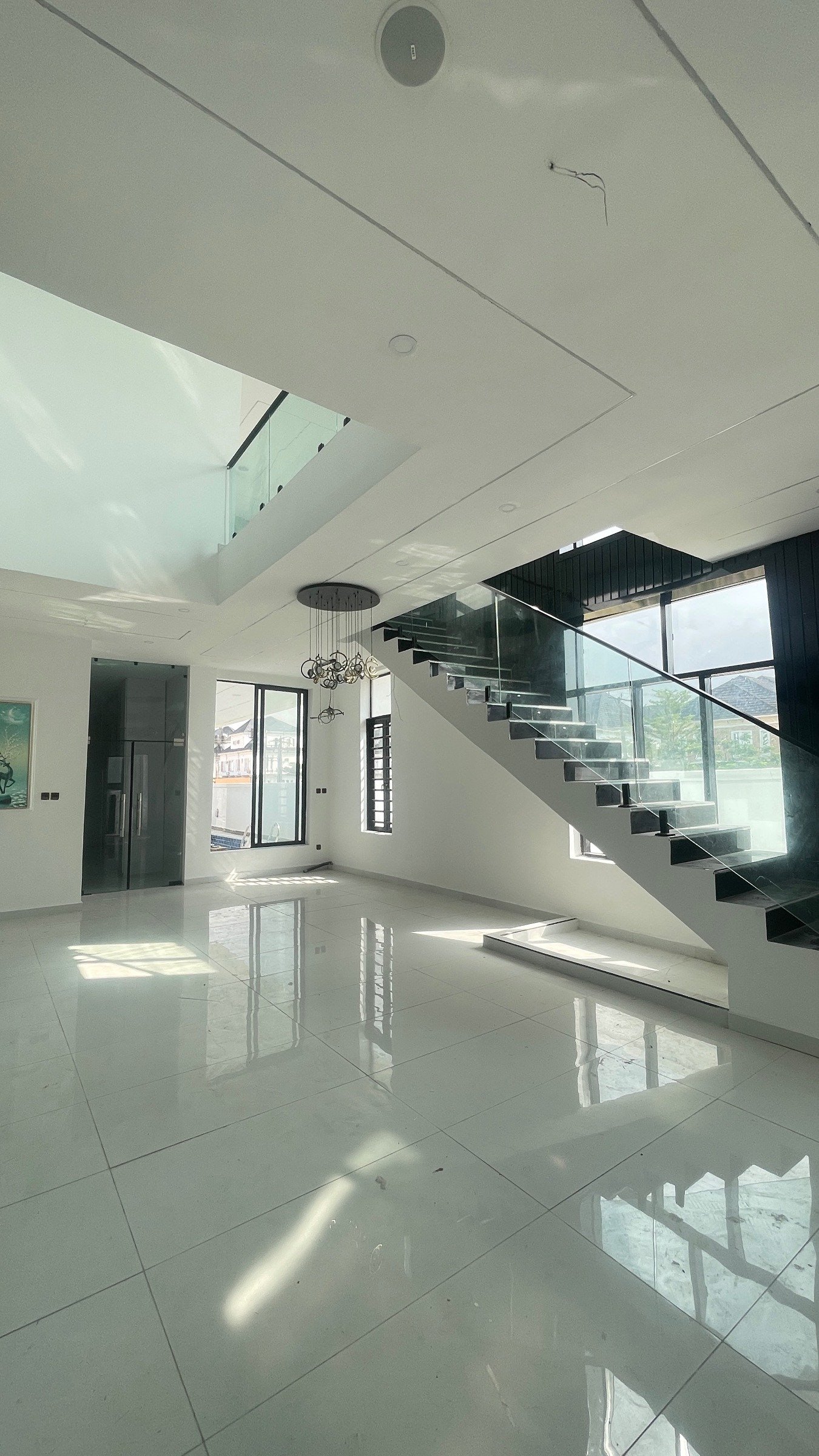 A BRAND NEW, MASSIVE 5 BEDROOM  FULLY DETACHED DUPLEX  + BQ + SWIMMING POOL A SECURED AND FLOOD FREE ESTATE IN THE CHEVRON / ELEGANZA VICINITY - LEKKI photo 5