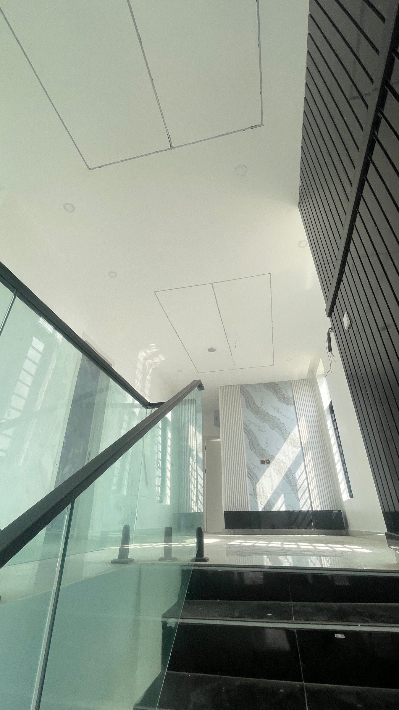 A BRAND NEW, MASSIVE 5 BEDROOM  FULLY DETACHED DUPLEX  + BQ + SWIMMING POOL A SECURED AND FLOOD FREE ESTATE IN THE CHEVRON / ELEGANZA VICINITY - LEKKI photo 9