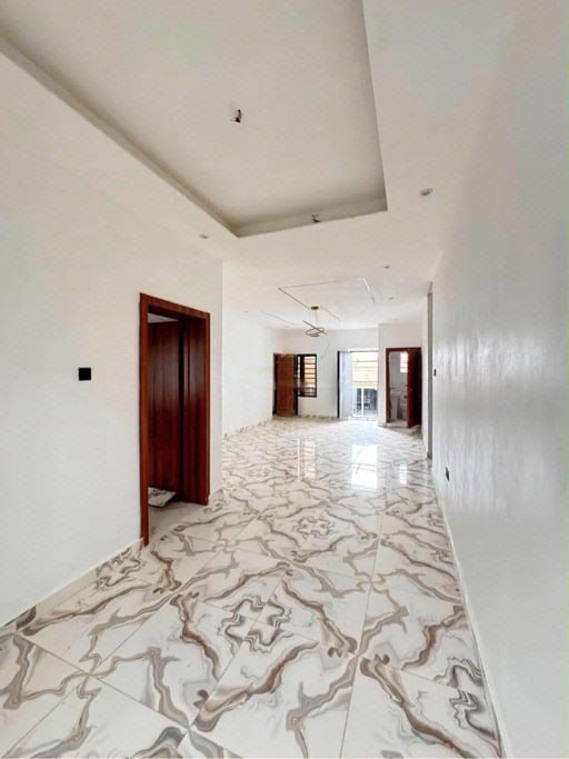 Exquisite 2 Bedroom Loft in a Secure Court photo 4