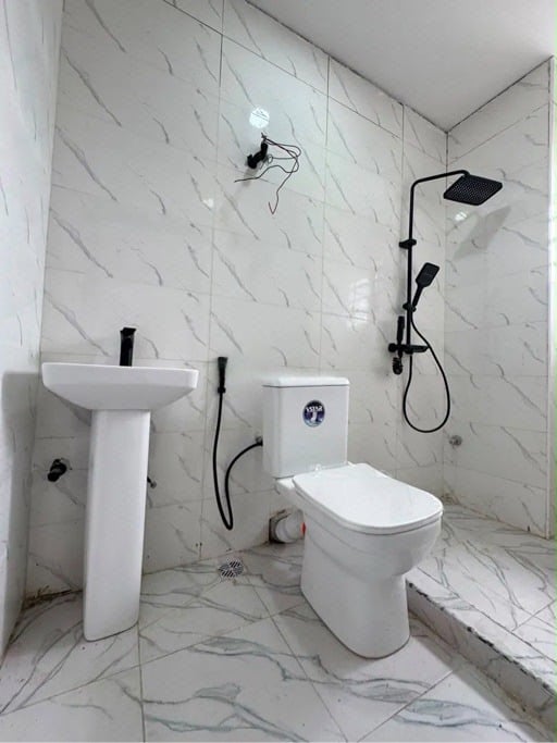 Exquisite 2 Bedroom Loft in a Secure Court photo 7
