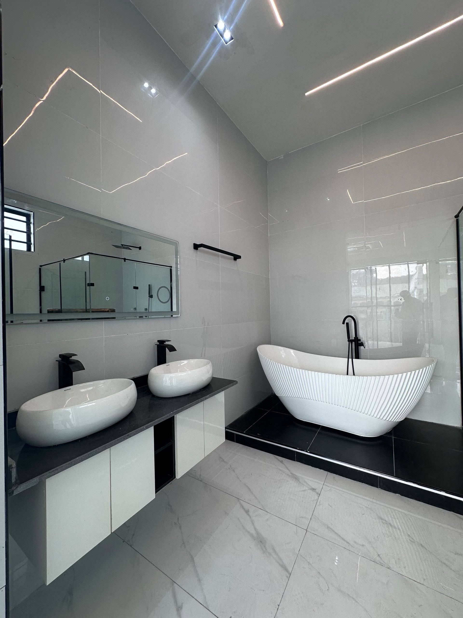 6-bedroom duplex for sale in Lekki photo 3