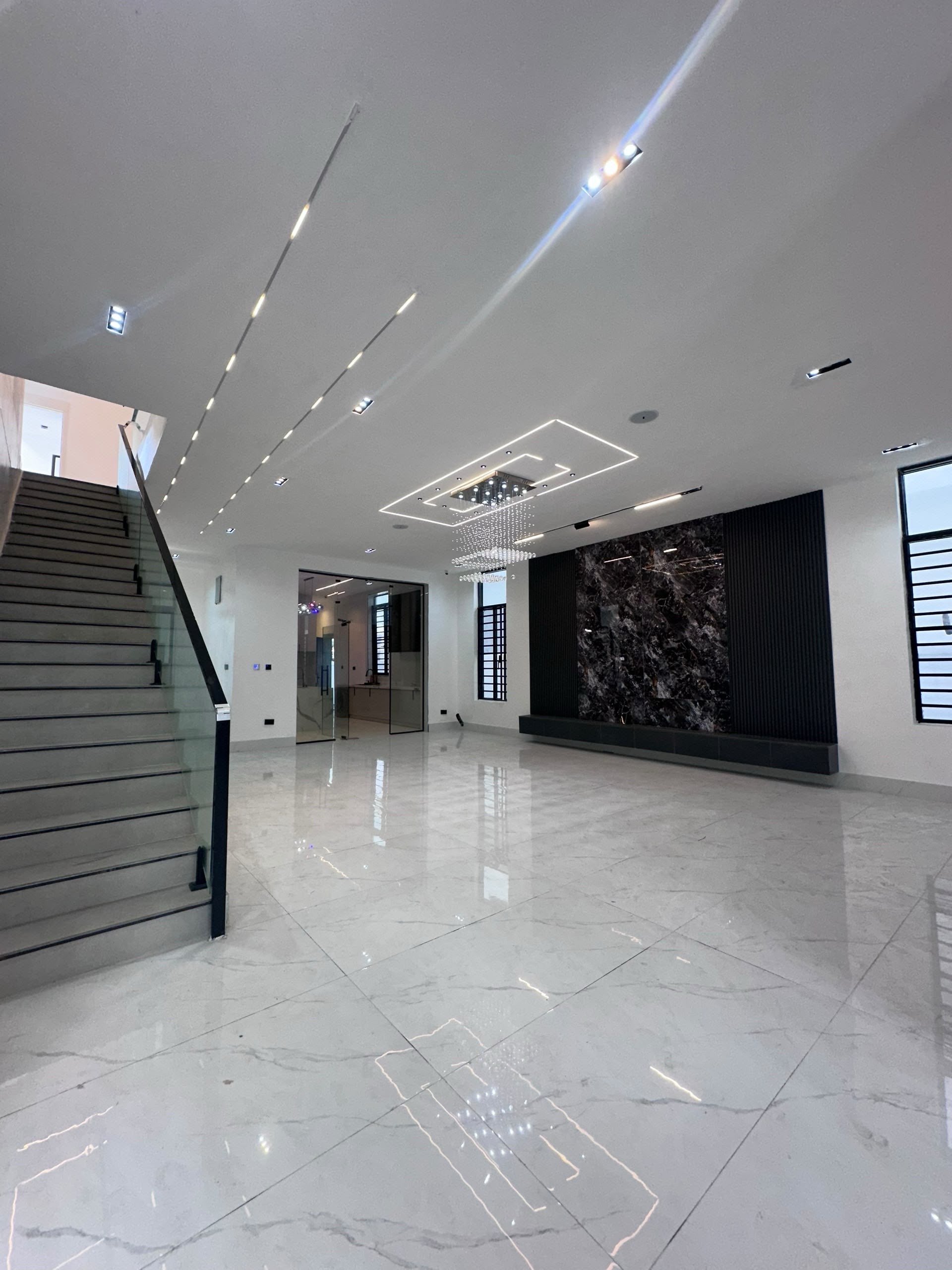 6-bedroom duplex for sale in Lekki photo 6