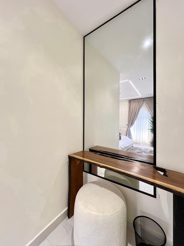 Smart luxury 2 bedroom maisonette lekki photo 12