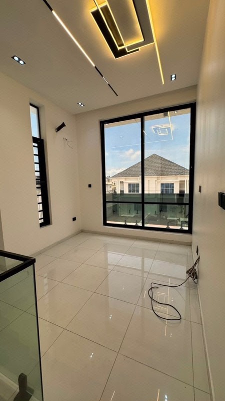 Brand New 5-Bedroom Fully Detached Duplex + BQ | Lekki Palm City | ₦260M photo 14