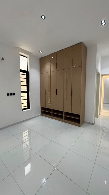 Brand New 5-Bedroom Fully Detached Duplex + BQ | Lekki Palm City | ₦260M photo 21