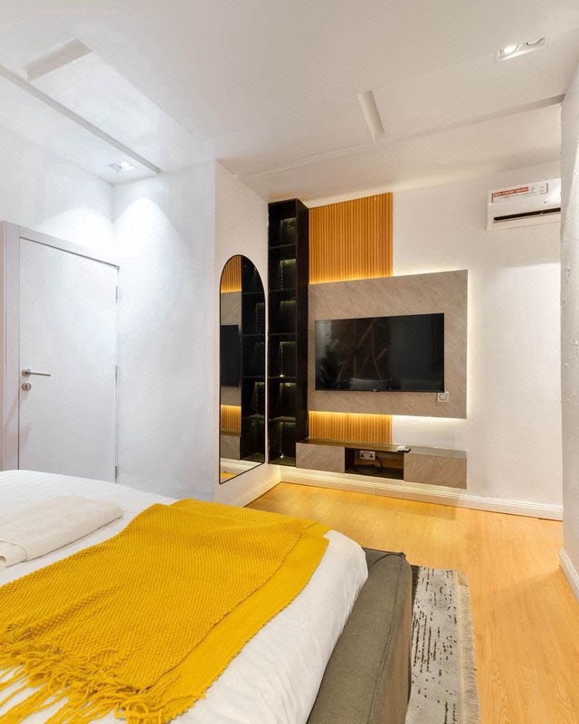 2 bedroom maisonette photo 10