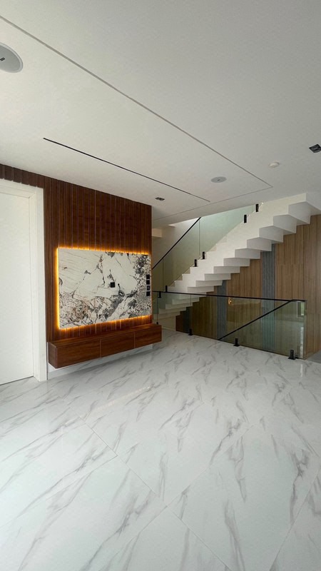 A Grand, Luxury Styled 5 - Bedroom Semi Detached Mansion + Cinema + Gym + Elevator + Office Space + BQ + Swimming Pool in Ikate photo 11