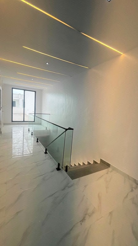 A Grand, Luxury Styled 5 - Bedroom Semi Detached Mansion + Cinema + Gym + Elevator + Office Space + BQ + Swimming Pool in Ikate photo 14