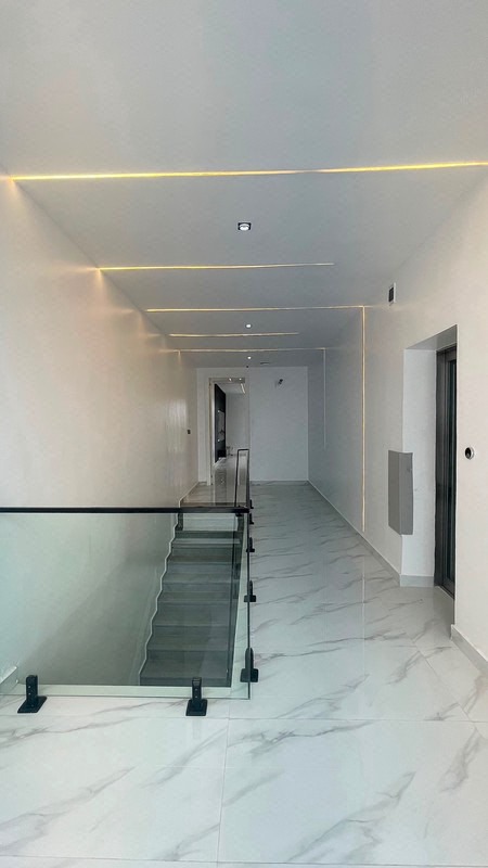 A Grand, Luxury Styled 5 - Bedroom Semi Detached Mansion + Cinema + Gym + Elevator + Office Space + BQ + Swimming Pool in Ikate photo 15