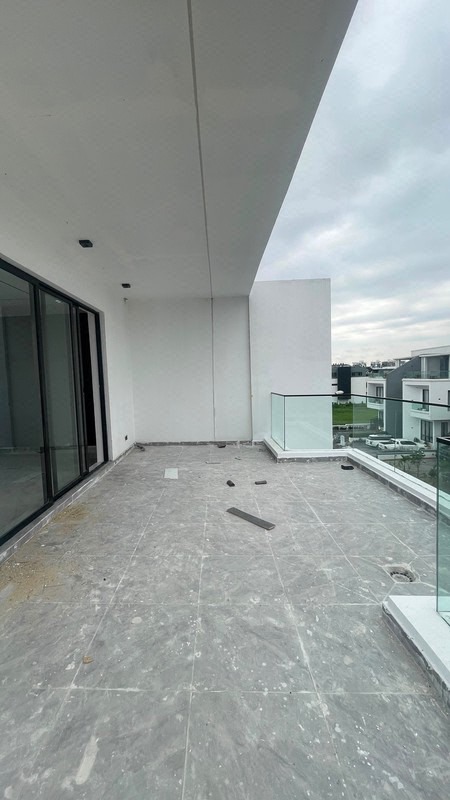 A Grand, Luxury Styled 5 - Bedroom Semi Detached Mansion + Cinema + Gym + Elevator + Office Space + BQ + Swimming Pool in Ikate photo 18