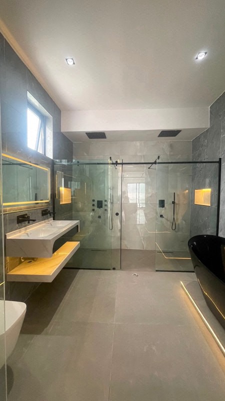 A Grand, Luxury Styled 5 - Bedroom Semi Detached Mansion + Cinema + Gym + Elevator + Office Space + BQ + Swimming Pool in Ikate photo 21