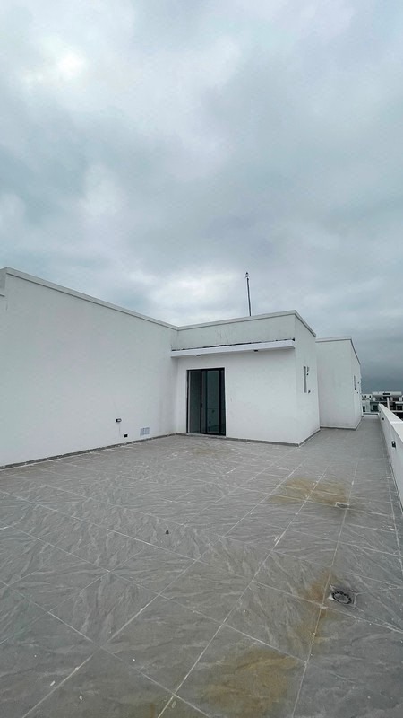 A Grand, Luxury Styled 5 - Bedroom Semi Detached Mansion + Cinema + Gym + Elevator + Office Space + BQ + Swimming Pool in Ikate photo 24