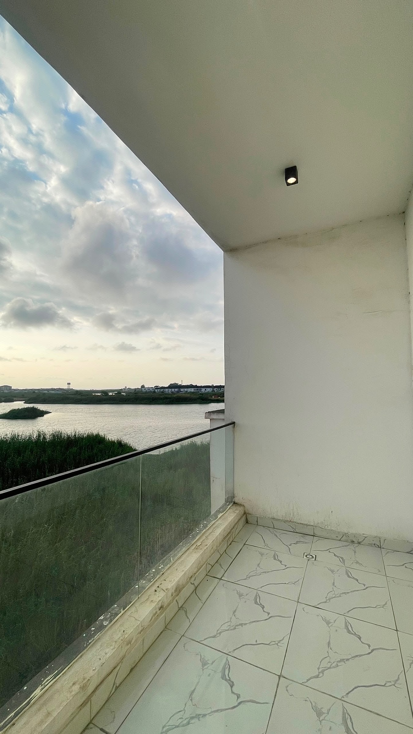 WELL BUILT MASSIVE 6BDR DETACHED DUPLEX + BQ photo 19