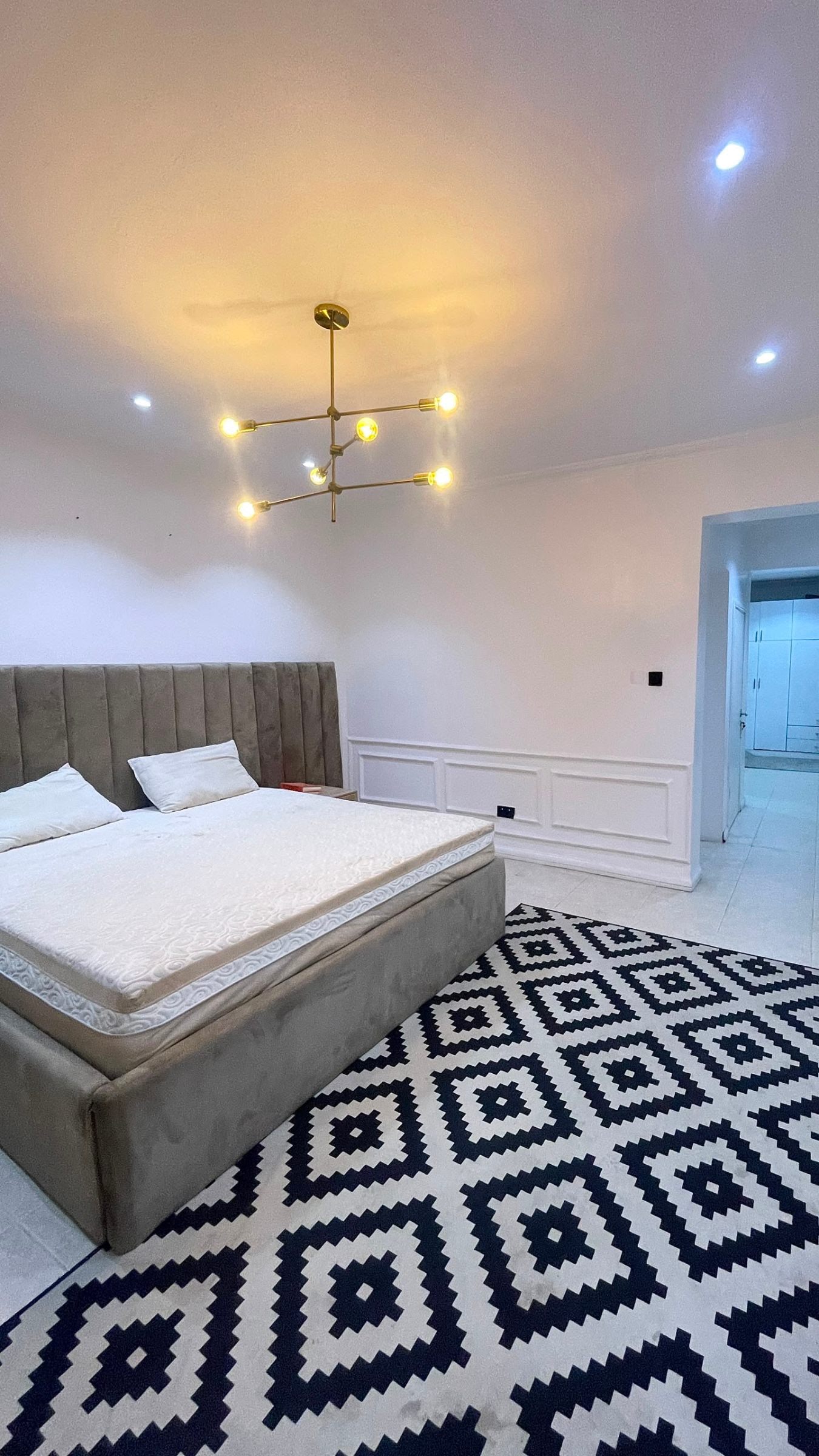 4 bedroom semi detached duplex photo 11