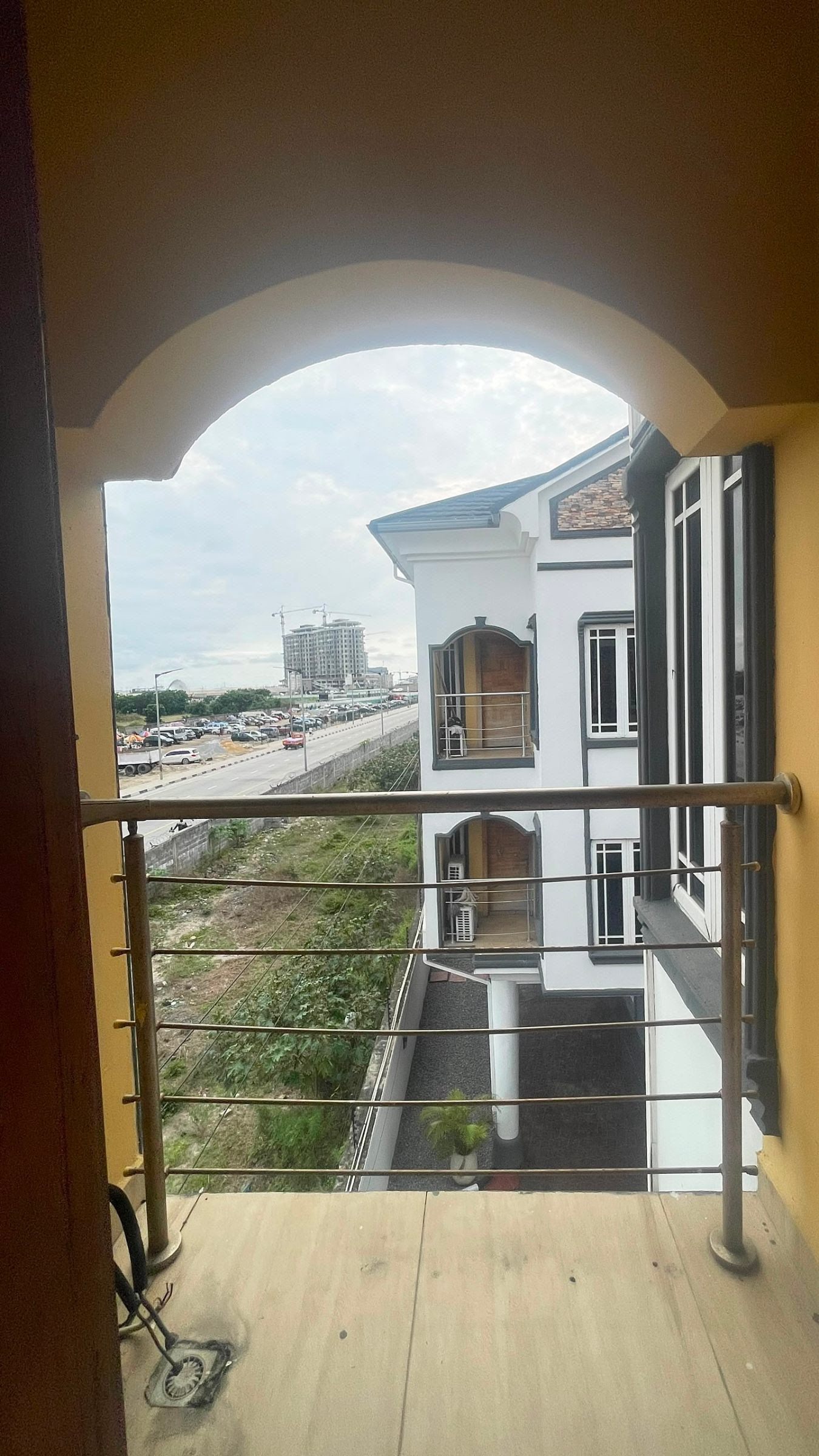 A STYLISH 4BDR TERRACE + BQ + ESTATE POOL + GYM + LOUNGE IN A CALM AND PLEASANT ESTATE,  lekki phase 1 photo 17