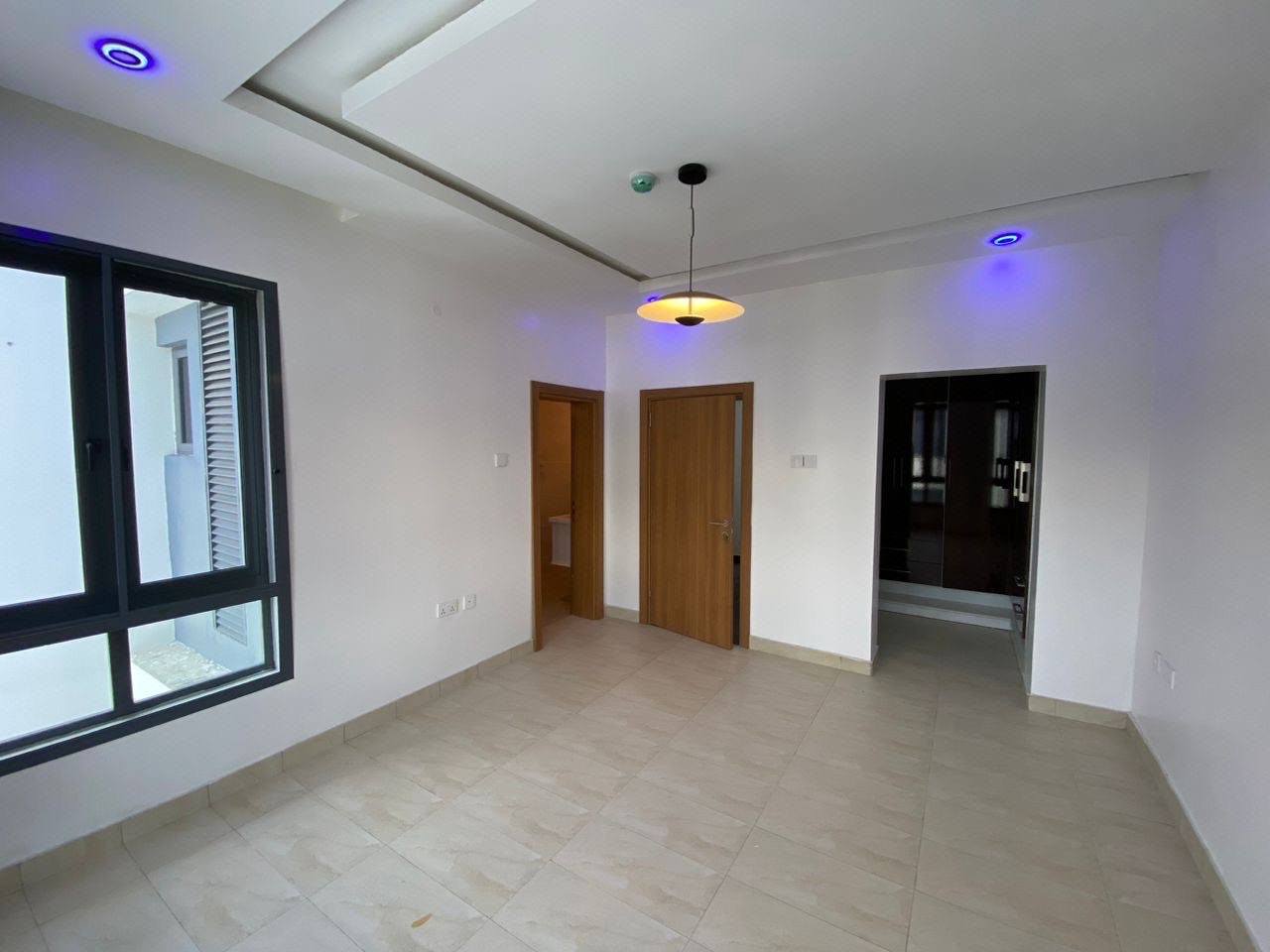 4 Bedroom Terrace Apartment with a room service quarters photo 13