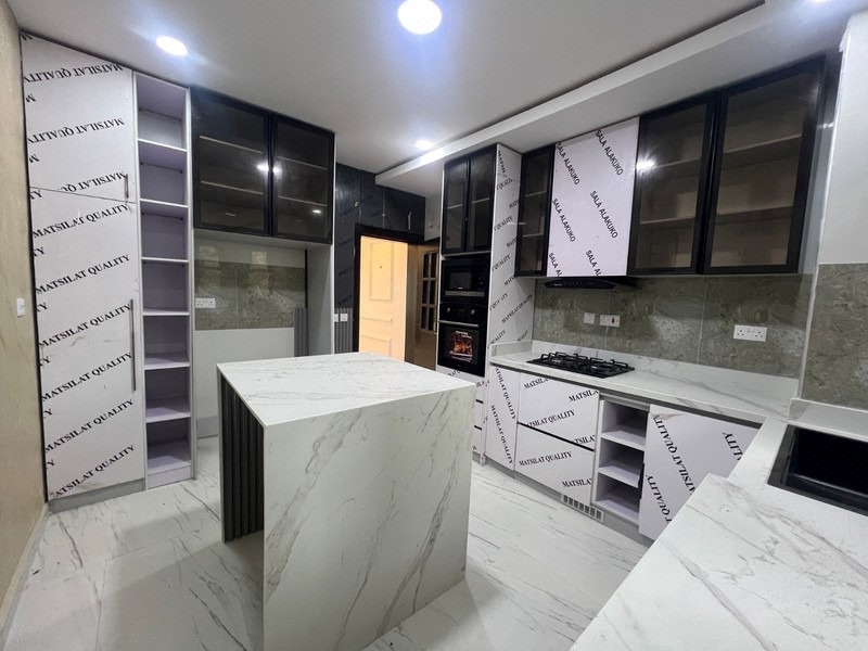 Newly Built and Tastefully Finished 8 Units of 3 Bedrooms flat photo 5