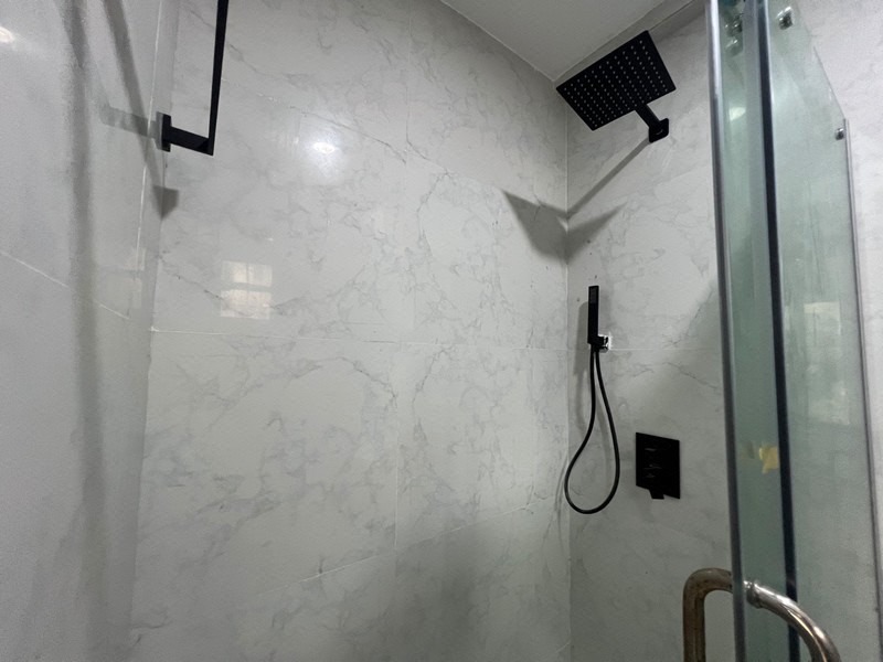 Newly Built and Tastefully Finished 8 Units of 3 Bedrooms flat photo 11