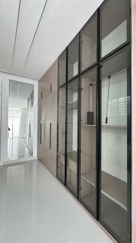 ABSOLUTE AND PRECISELY BUILT, WELL DETAILED, LUXURY 5BDR  DETACHED DUPLEX + ELECTRIC CAR CHARGING PORT + POOL + BOYS QUARTERS photo 13