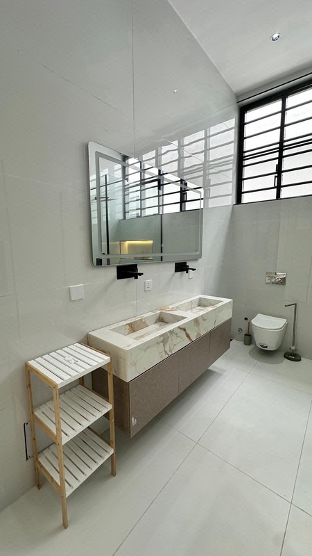 ABSOLUTE AND PRECISELY BUILT, WELL DETAILED, LUXURY 5BDR  DETACHED DUPLEX + ELECTRIC CAR CHARGING PORT + POOL + BOYS QUARTERS photo 14