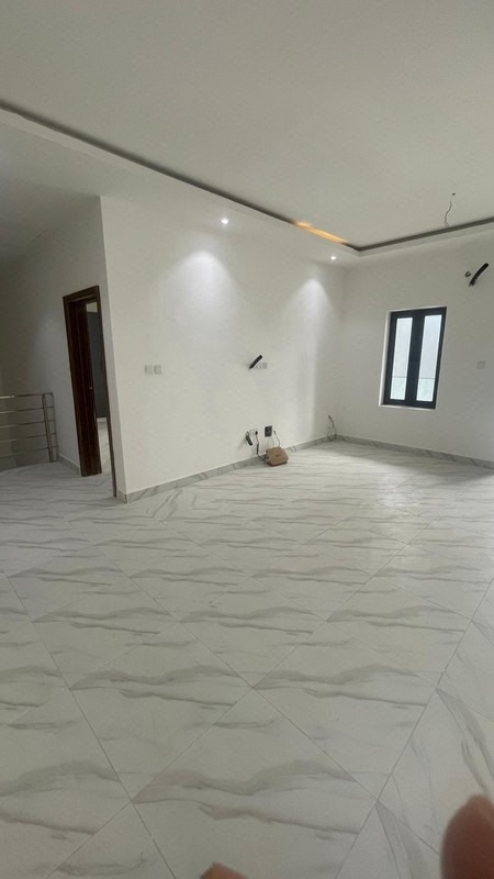 A BRAND NEW 4 BEDROOM TERRACE DUPLEX photo 11