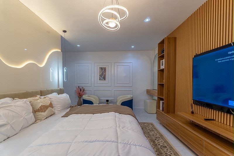 2 bedroom maisonette apartment photo 7
